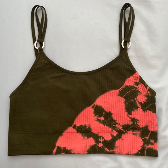 Bombshell Sportswear Other - Bombshell Sportswear Dip Dye Seamless Sports bra